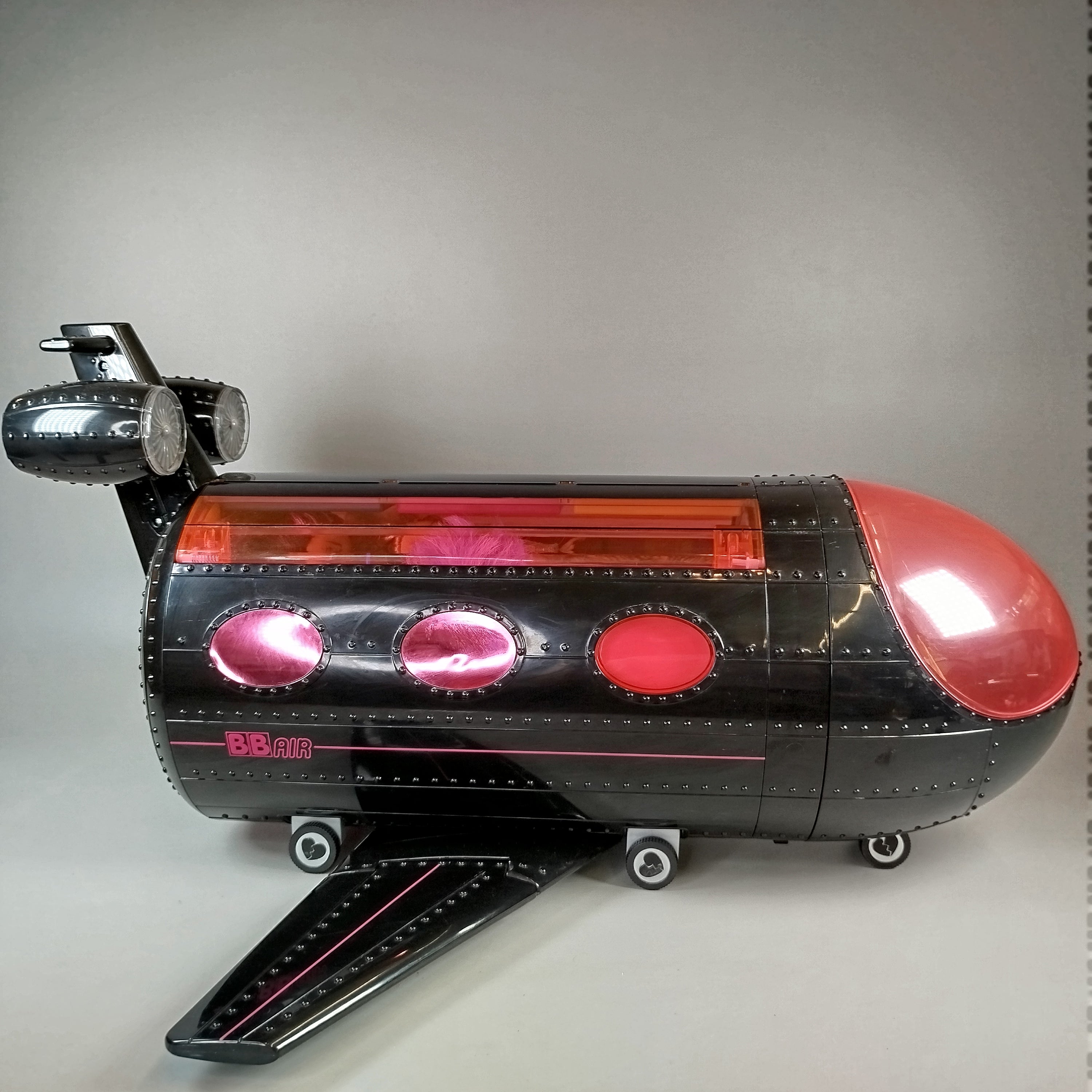 L.O.L. Surprise BB Air Jet – Spielzeugflugzeug Set mit Accessoires